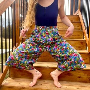 Jantzen | Pants & Jumpsuits | Vintage 7s Floral Linen Pants 36
